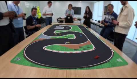 Vignette du résumé vidéo de la dernière course RC Table Racing Car à Paris